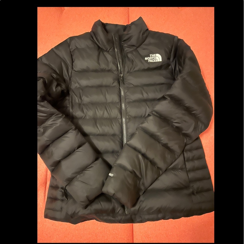 Women’s Northface jacket size medium like new condition